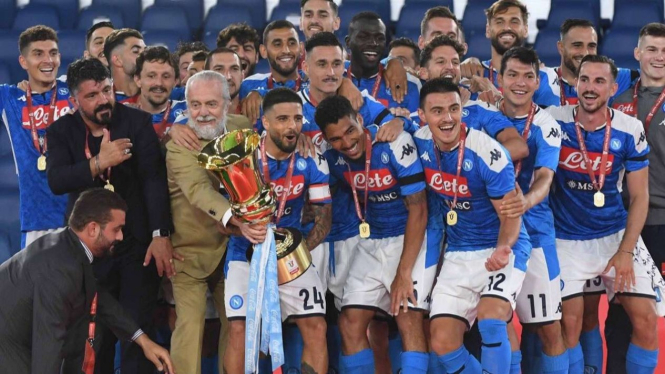 Napoli Juara Coppa Italia 2019/2020