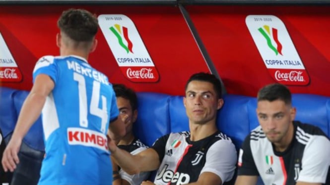 Megabintang Juventus, Cristiano Ronaldo (tengah)