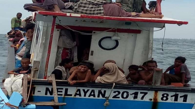 (Foto Ilustrasi) Kapal yang membawa pengungsi Rohingya di perairan Aceh Utara 