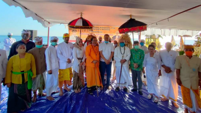 Umat Hindu gelar doa bersama tolak Corona