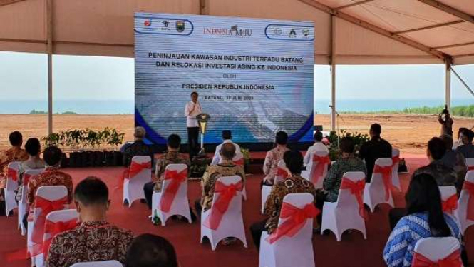 Presiden Jokowi saat meninjau kawasan Industri Terpadu Batang di Jawa Tengah, Selasa 30 Juni 2020.