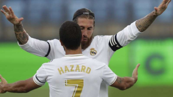 Sergio Ramos dan Eden Hazard