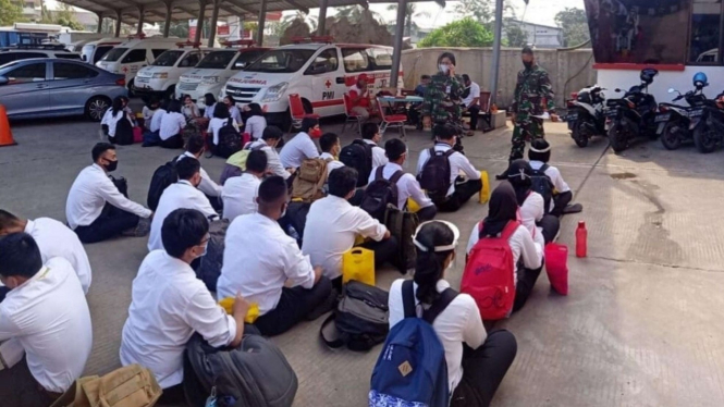 VIVA Militer: Tahap Pertama Penerimaan Calon Prajurit TNI AL Tahun 2020