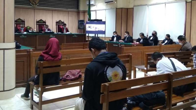 Sidang kasus penyerangan terhadap penyidik senior Komisi Pemberantasan Korupsi Novel Baswedan di Pengadilan Negeri (PN) Jakarta Utara berakhir pada Kamis malam, 16 Juli 2020.