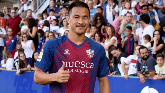 Striker Huesca, Shinji Okazaki