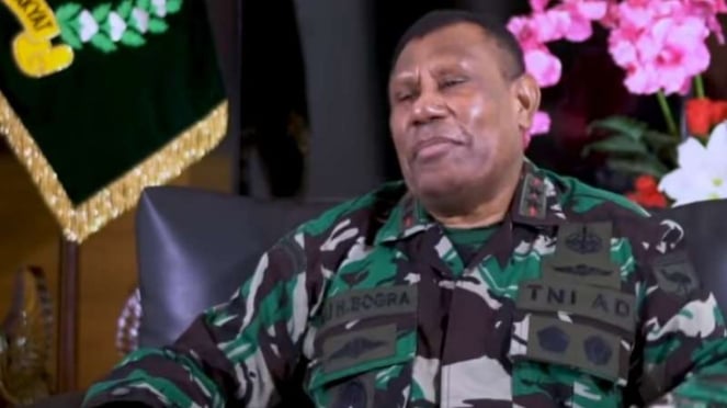 VIVA Militer: Pangdam XVIII/Kasuari, Mayjen TNI Ali Hamdan Bogra