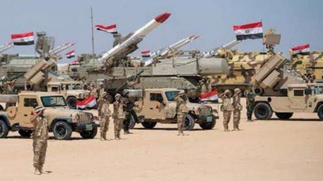 VIVA Militer: Militer Mesir siaga.