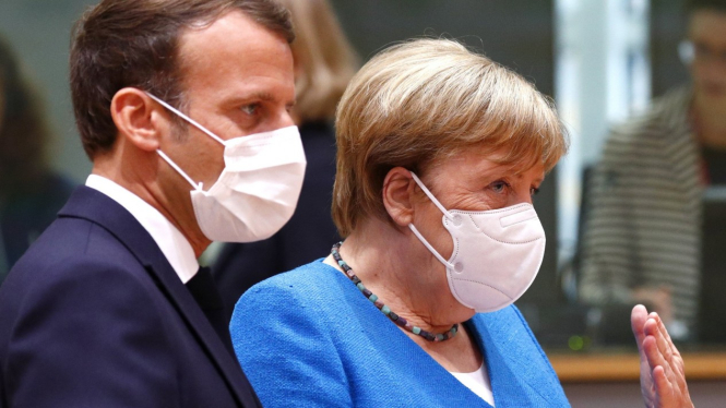 Pemimpin negara-negara Uni Eropa sulit sepakat soal dana pemulihan ekonomi pasca pandemi.-EPA
