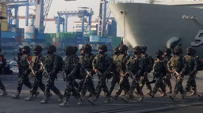 VIVA Militer : Paskhas TNI AL sebelum berangkat Latihan Militer Gabungan TNI AL