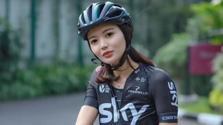 9 Artis Pemilik Sepeda Puluhan Juta
