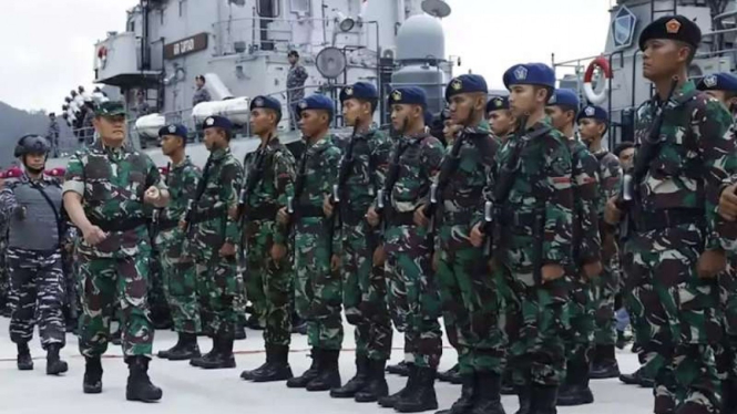 Tentara yang menjadi bagian angkatan laut