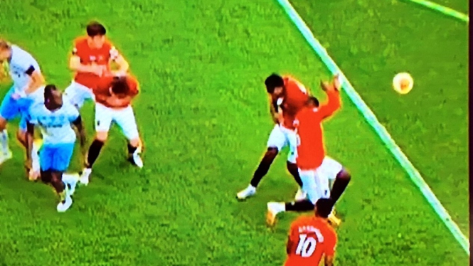 Gelandang Manchester United, Paul Pogba