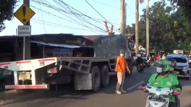 Lokasi terlindasnya anggota PPSU di wilayah Cipayung