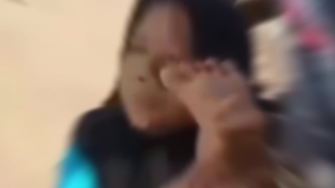 Korban bully di Bekasi dipaksa cium kaki (di-blur)