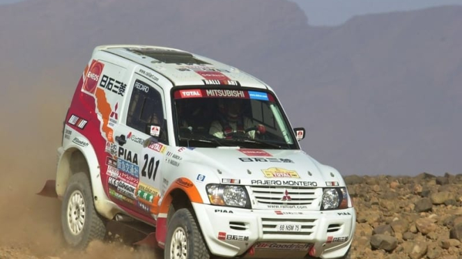 Mitsubishi Pajero versi Reli Dakar