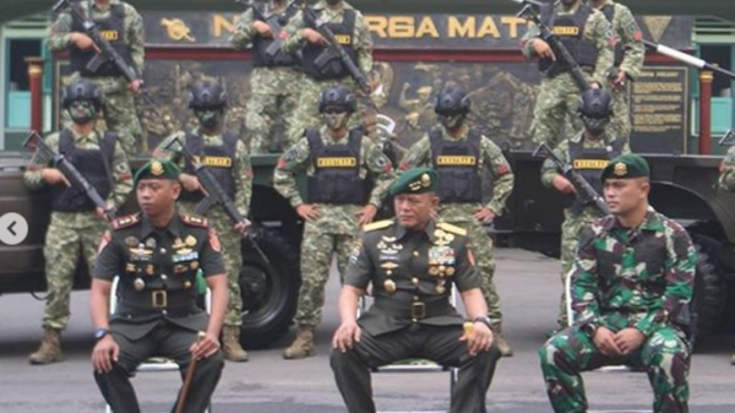 VIVA Militer: Pangkostrad Letjen TNI Besar Harto.