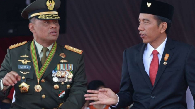 VIVA Militer: Jenderal TNI Gatot Nurmantyo (kiri) dan Presiden RI Joko Widodo