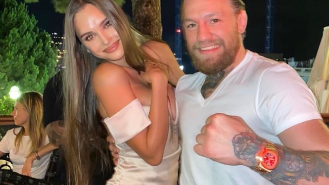 Karolina Sevastyanova dan Conor McGregor.