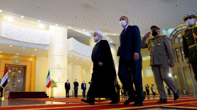 VIVA Militer: PM Irak, Mustafa Al-Khadimi dan Presiden Iran, Hasan Rohani.