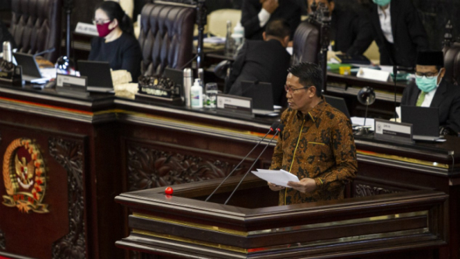 Ketua Baleg DPR dari Fraksi Gerindra Supratman Andi Agtas dalam sidang paripurna.