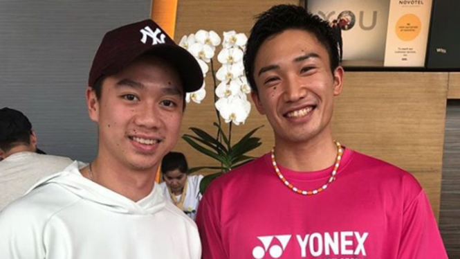 VIVA Bulutangkis: Tunggal putra RI dan Jepang, Kevin Sanjaya dan Kento Momota.