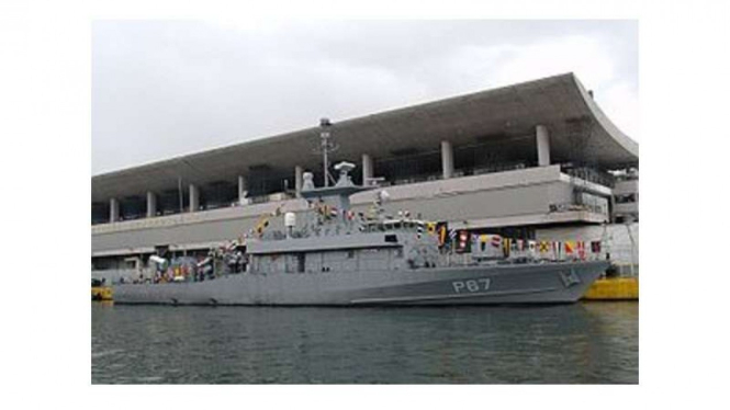VIVA Militer : Kapal perang Roussen milik Angkatan Laut Yunani