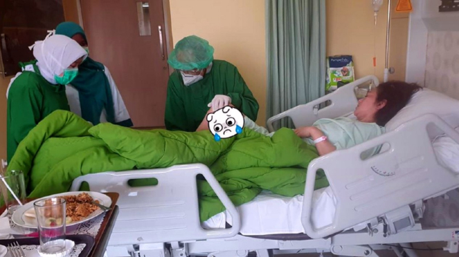 Istri Ferry Irawan, Anggi Novita dirawat akibat menderita stroke