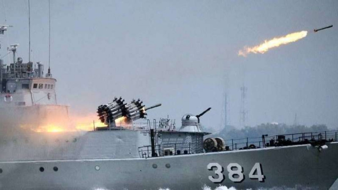 VIVA Militer: Kapal perang TNI Angkatan Laut, KRI Pati Unus (384)