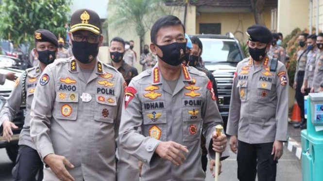 Kapolri Jenderal Polisi Idham Azis bersama Kadiv Humas Polri Irjen Argo Yuwono.