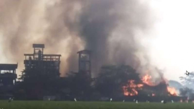 Kebakaran pabrik bioetanol di Mojokerto