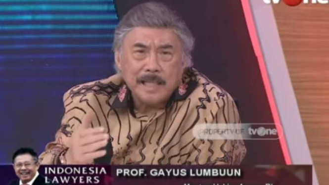 Mantan Hakim Agung, Prof. Gayus Lumbuun, dalam acara ILC di tvOne.