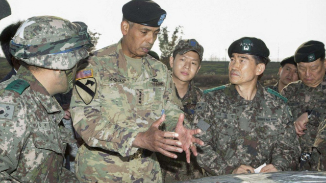 VIVA Militer: Potret Kebersamaan Tentara Amerika dan Korea Selatan