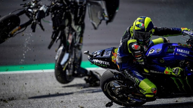 Pembalap Monster Yamaha, Valentino Rossi selamat dari kecelakaan MotoGP Austria
