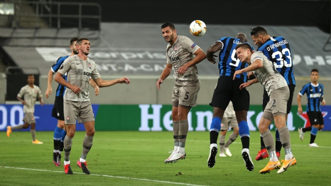 Inter Milan melawan Shakhtar Donetsk di semifinal Liga Europa