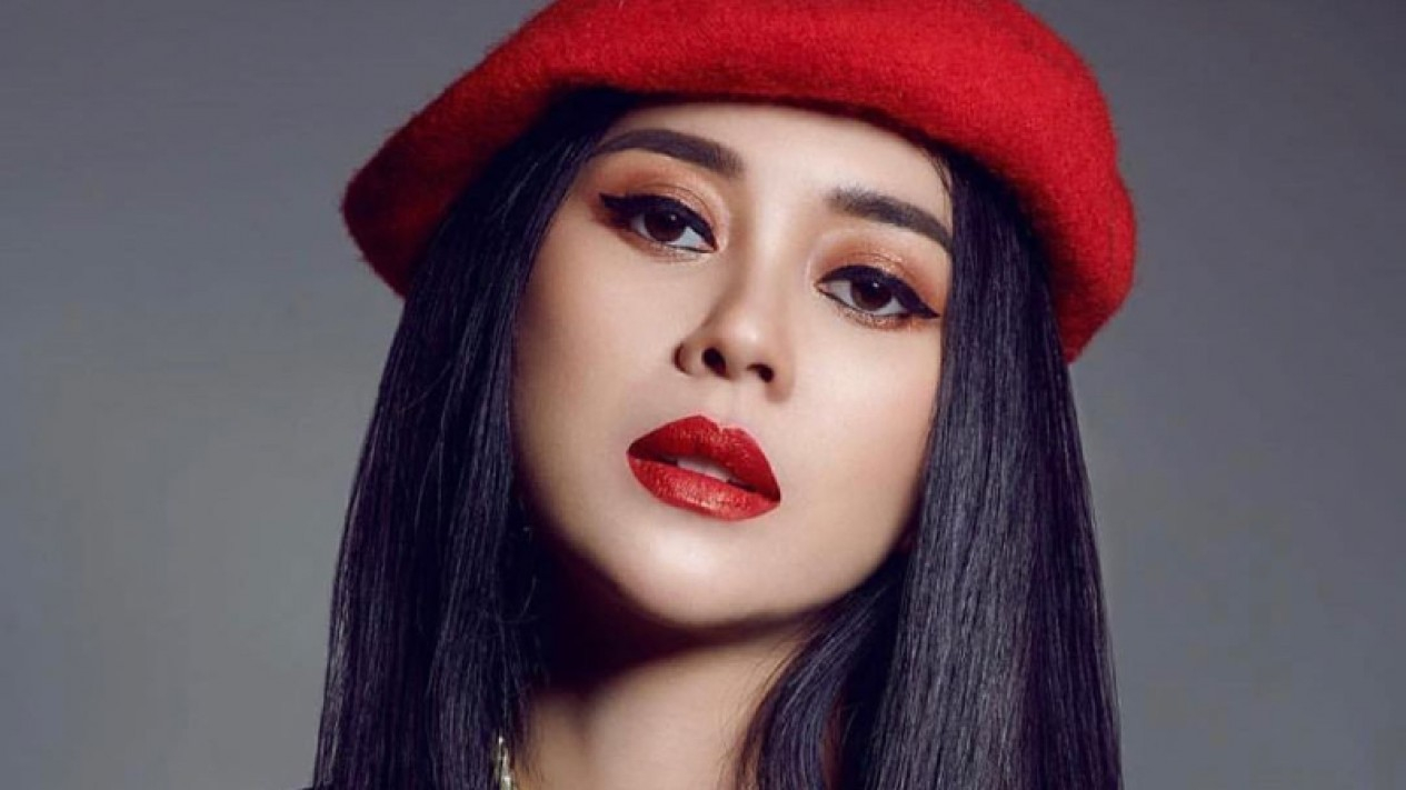 Aura kasih nude