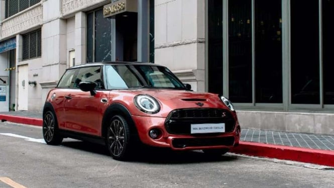 Mini Rosewood Edition dijual terbatas di Indonesia