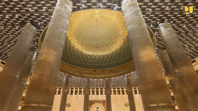 Masjid Istiqlal. 