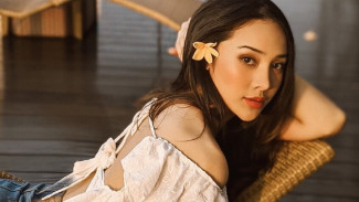Video Anya Geraldine di Kolam Renang sampai Isu Nikah Ayu Ting Ting