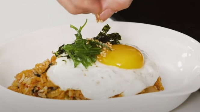 Resep Kimchi Bokkeumbap Nasi Goreng Kimchi Ala Korsel Halaman 2