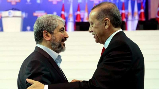 VIVA Militer: Recep Tayyip Erdogan dan Pemimpin Hamas, Saleh al-Arouri 