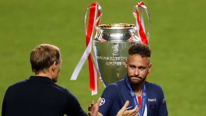 Neymar dan pelatih PSG, Thomas Tuchel