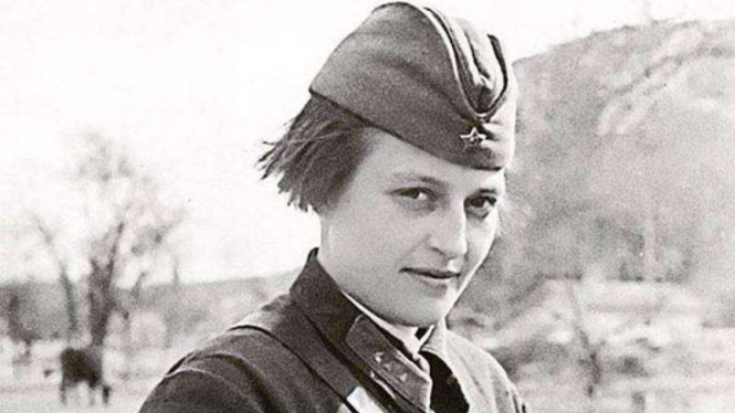VIVA Militer: Penembak jitu wanita militer Uni Soviet, Lyudmila Pavlichenko