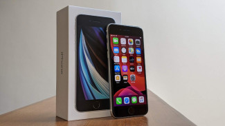 Apple iPhone SE 2020 Turun Harga