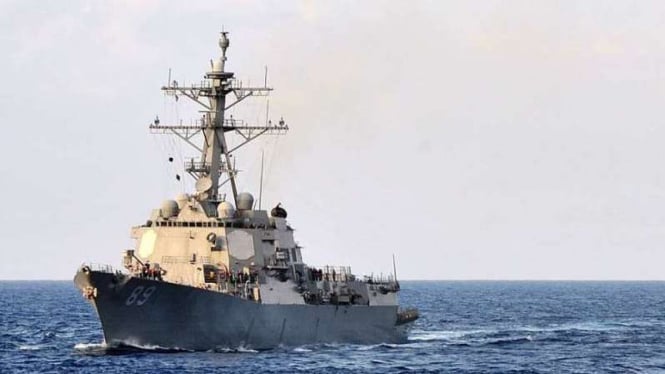 VIVA Militer: Kapal perusak peluru kendali militer AS, USS Mustin (DDG-89)
