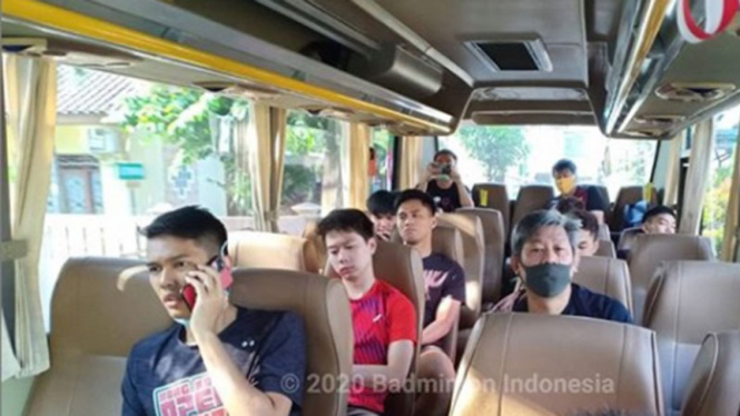 VIVA Bulutangkis: Tim Putra Indonesia jalani latihan di Gideon Badminton Hall.