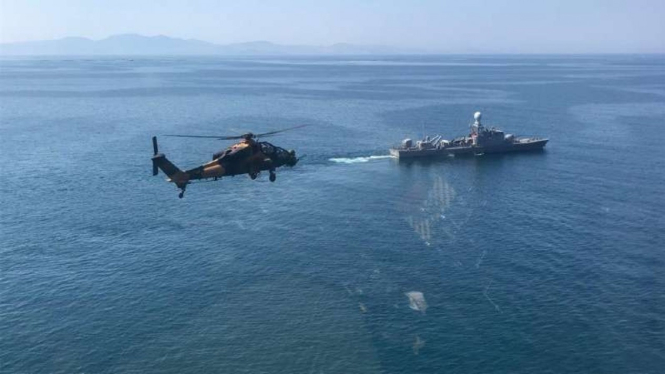 VIVA Militer: Kapal perang dan helikopter serbu Turki di Mediterania.