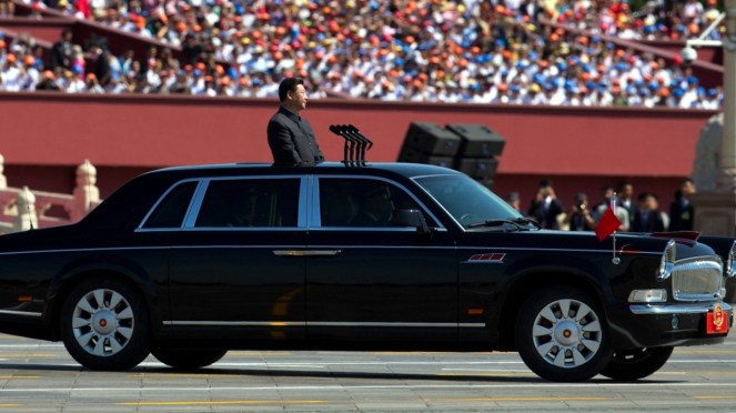 Mobil Hongqi L5 yang ditumpangi Presiden China, Xi Jinping
