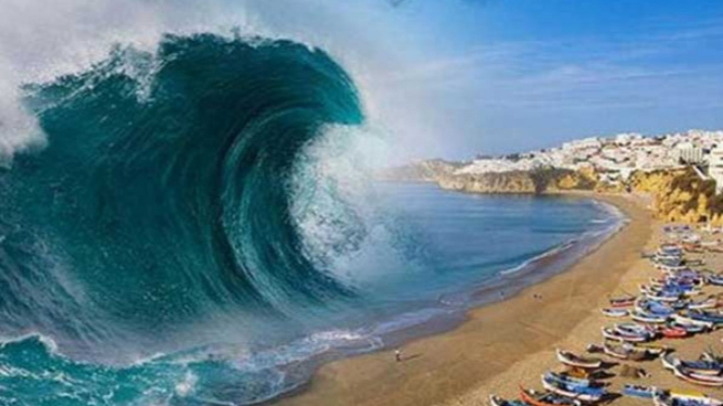 7 Tsunami Terdahsyat yang Pernah Terjadi Dalam Sejarah Dunia