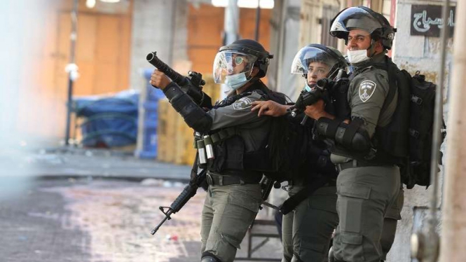VIVA Militer: Tentara Israel di Hebron