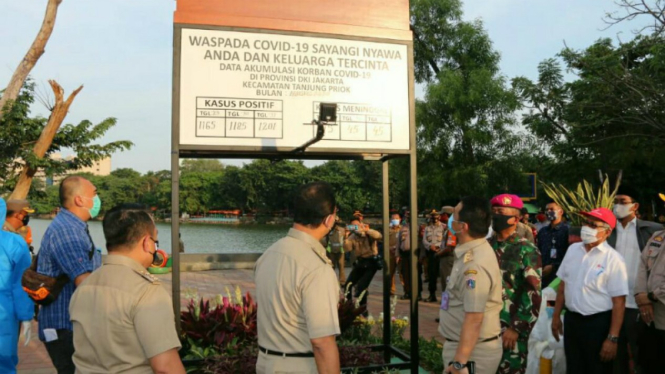 Tugu peti mati peringatan Covid-19